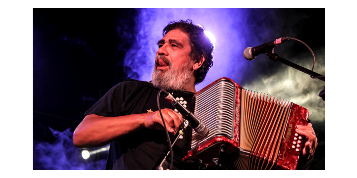 Celso Piña