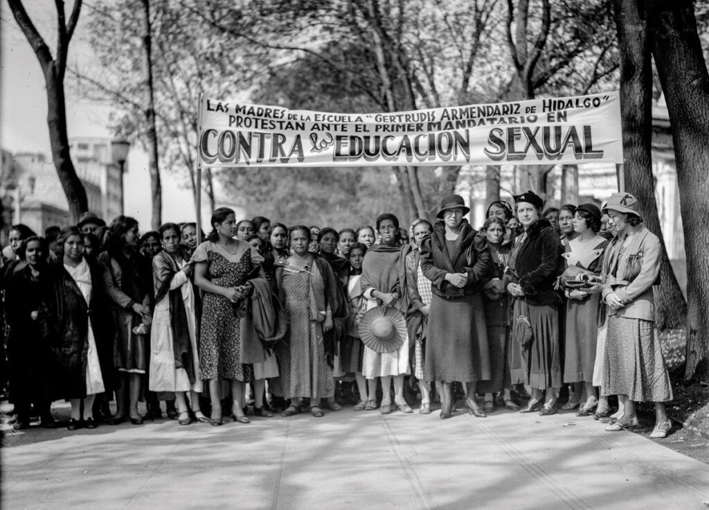 Los profesores y la educación socialista en el Cardenismo ...