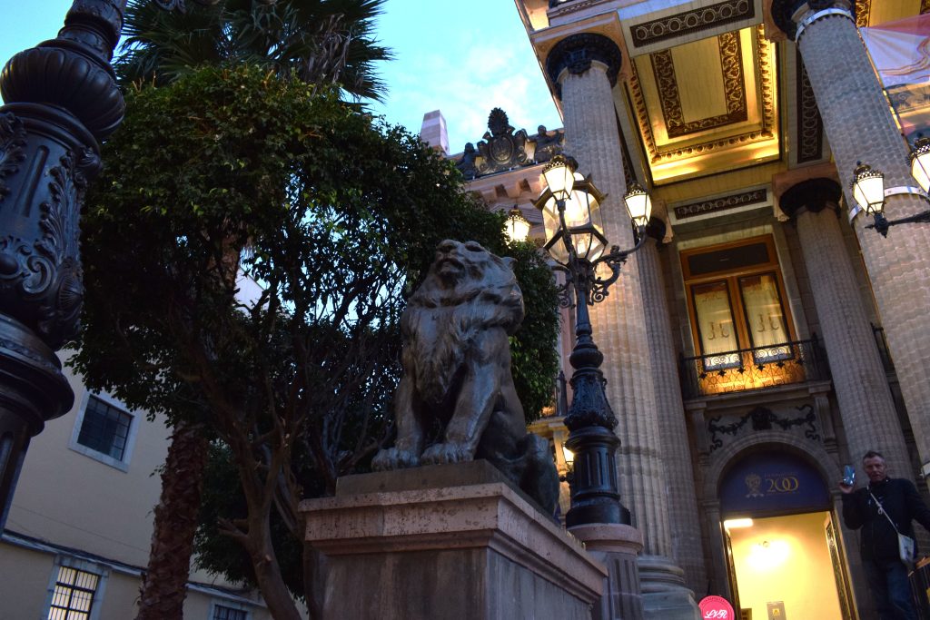 Emblema cervantino Teatro Juárez Radio México Internacional
